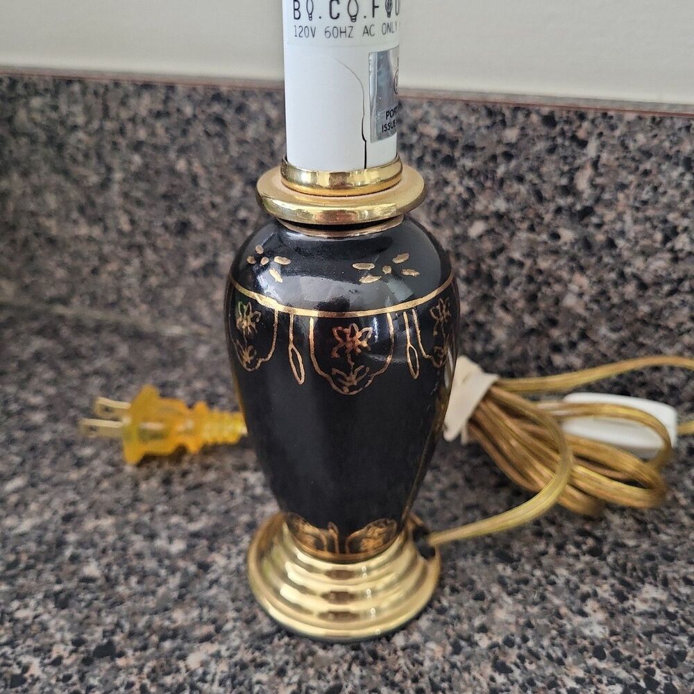 Vintage Black & Gold Mini Table Lamp Hollywood Regency Accent Lamp 7” Tall